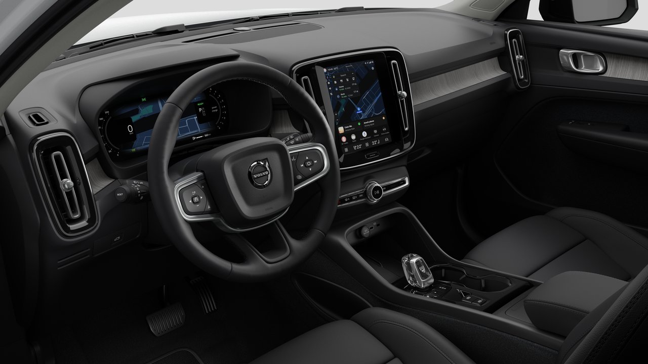 Volvo XC40 Plus (Dark Theme) 2026-9