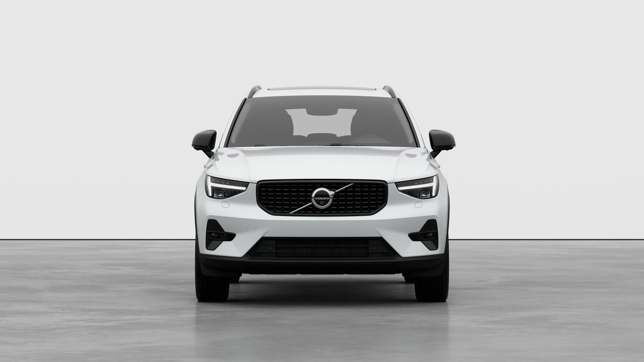 Volvo XC40 Plus (Dark Theme) 2026-4