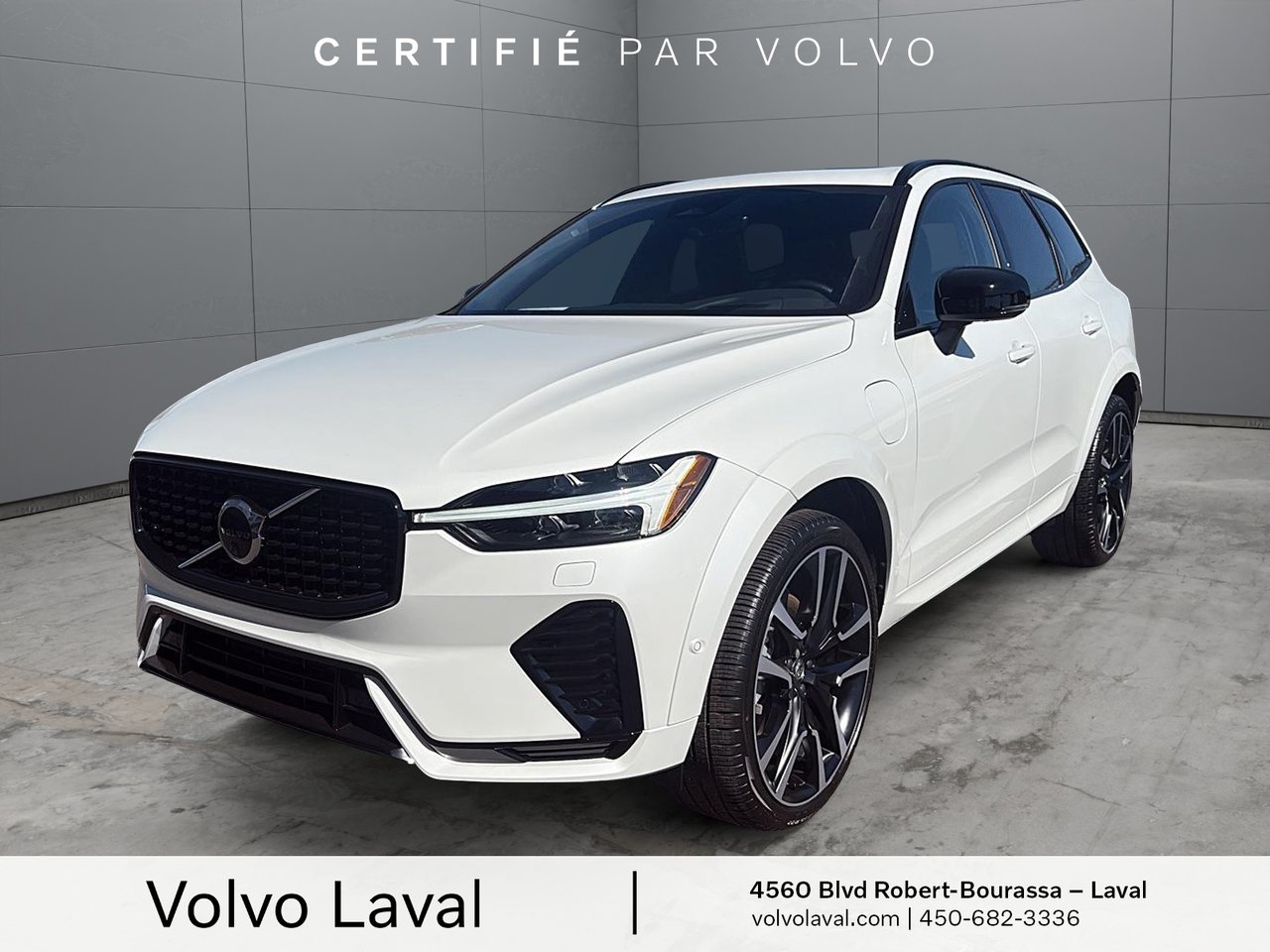 2025 Volvo XC60 Recharge T8 Ultra Dark Theme eAWD
