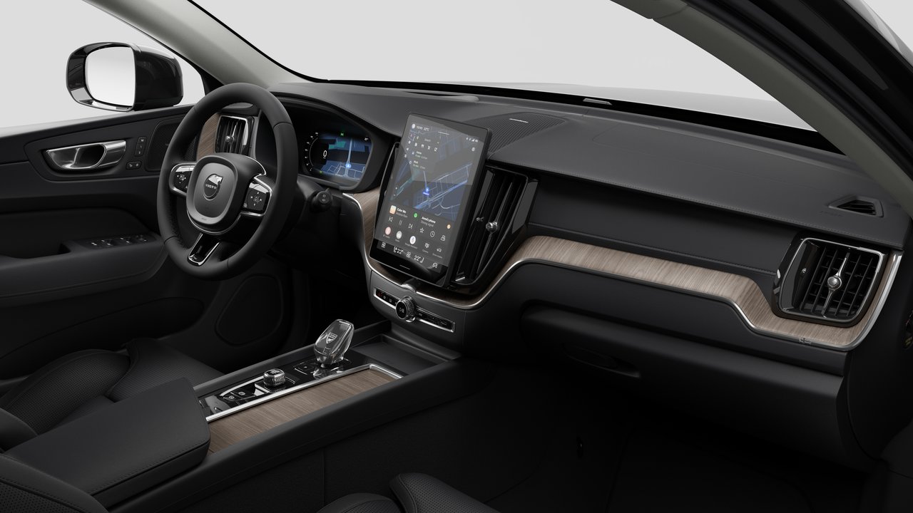 Volvo XC60 Plug-In Hybrid Ultra Dark Theme 2026-9