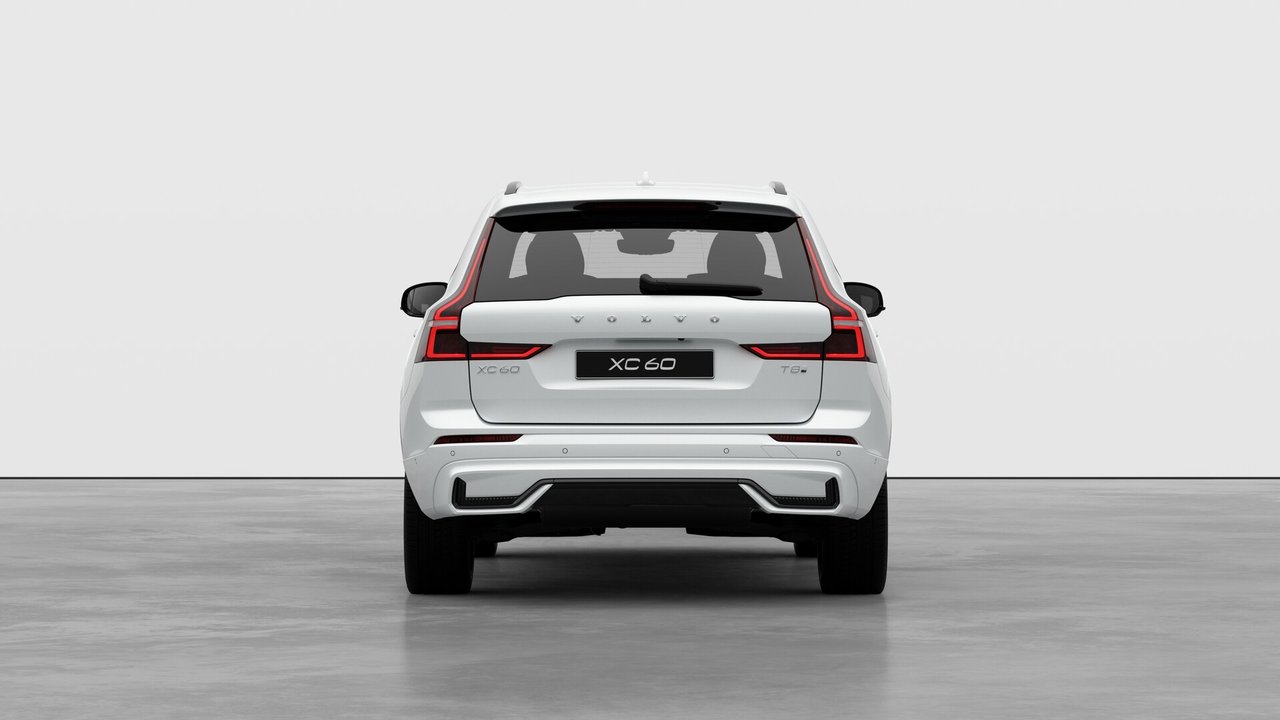 Volvo XC60 Plug-In Hybrid Ultra Dark Theme 2026-5