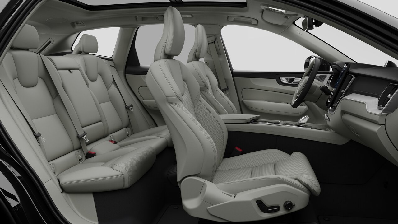 2027 Volvo XC60 Plug-in hybrid Ultra (Dark Theme)-12