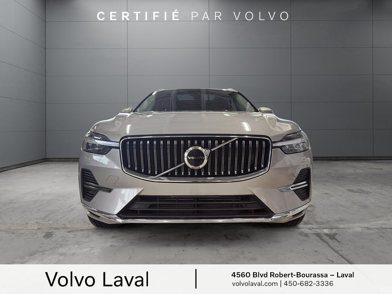 Silver (/Argent) 2022 Volvo XC60 SUV / Crossover All-Wheel Drive Automatic