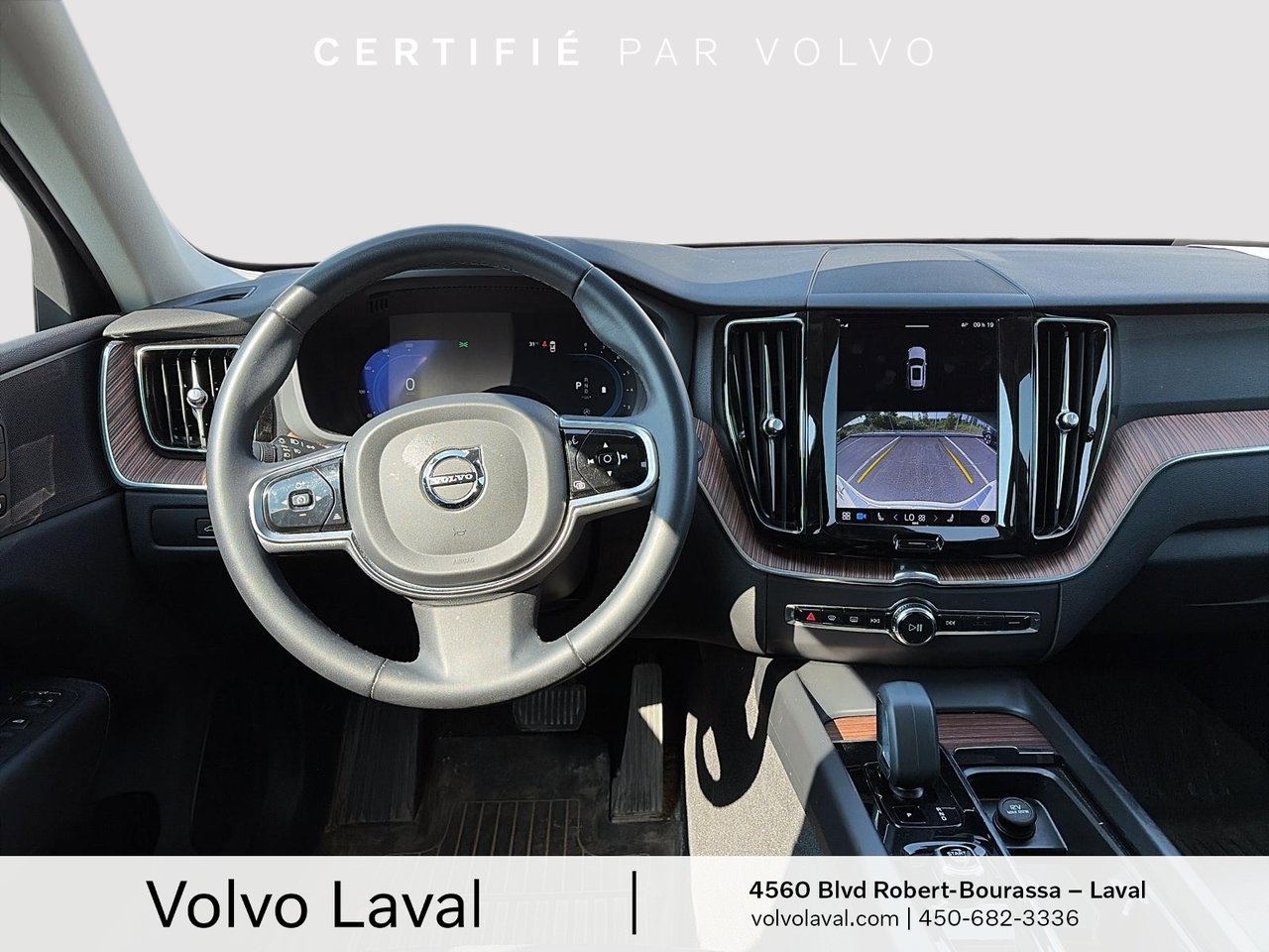 2023 Volvo XC60 Plus Dark Theme-8