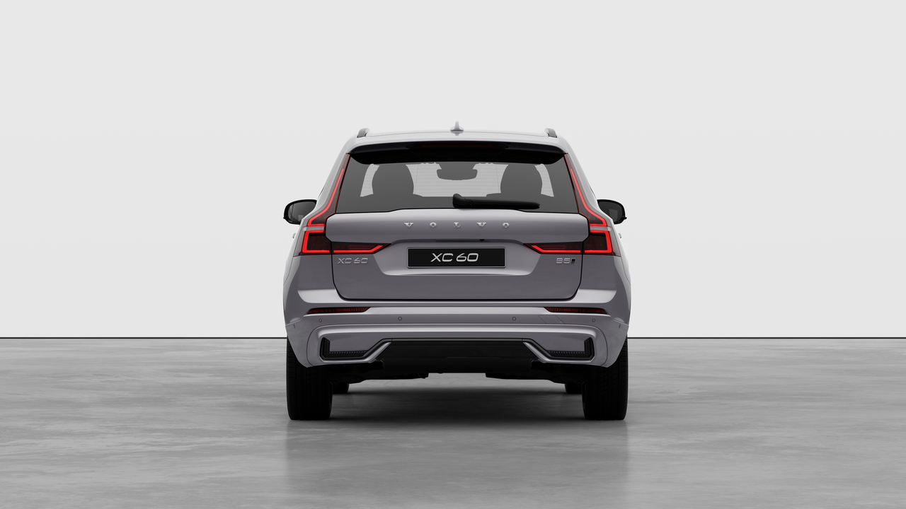 Volvo XC60 Plus Dark Theme 2026-5