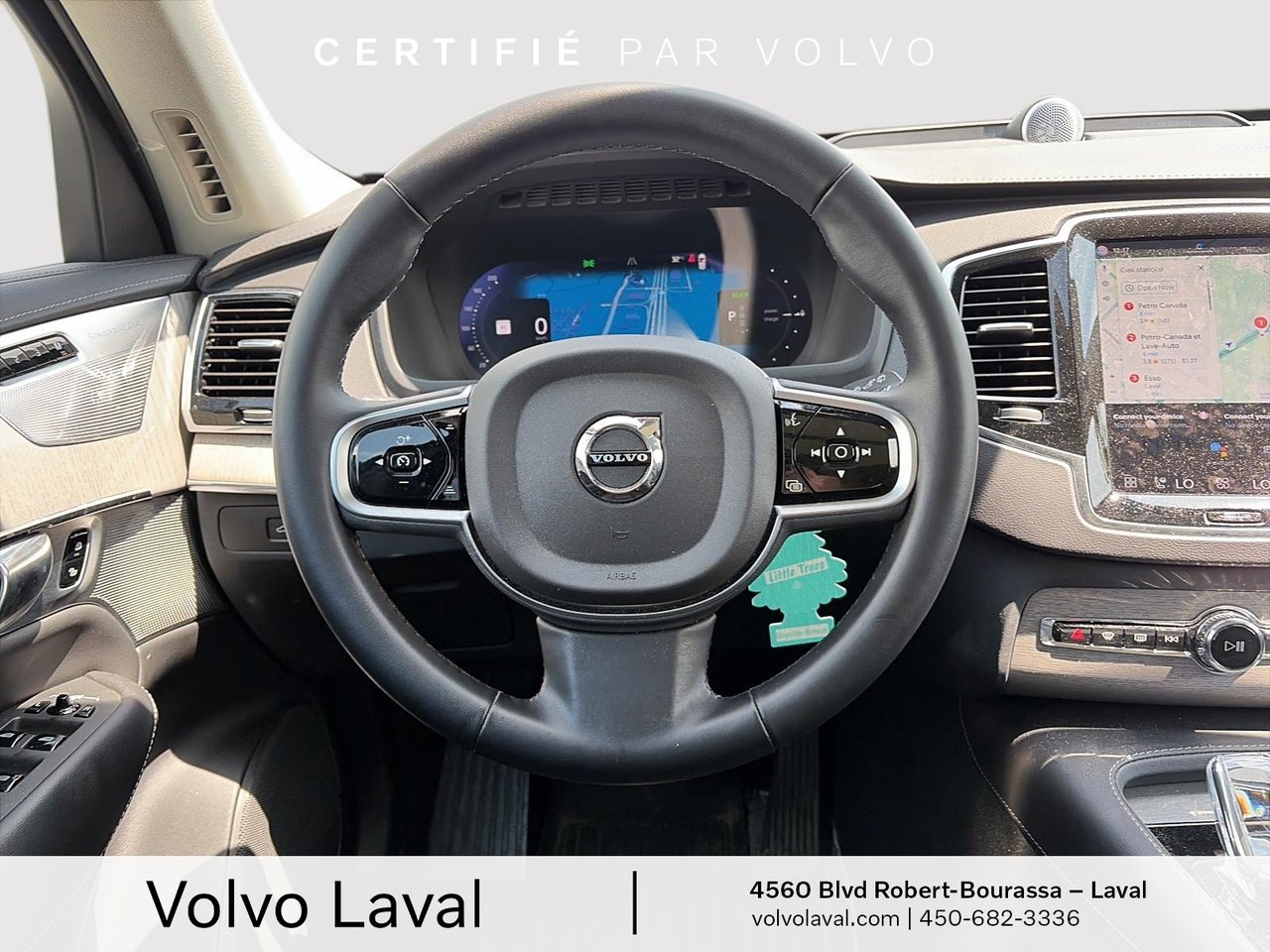 Volvo XC90 Plug-In Hybrid Ultra Bright Theme 2025-10