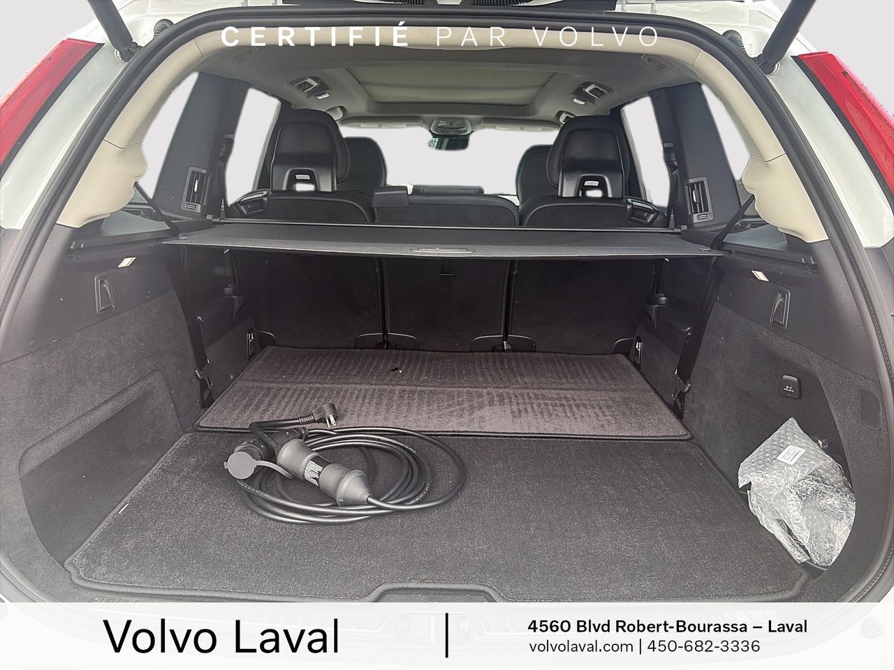 Volvo XC90 Plug-In Hybrid Ultra Bright Theme 2025-5