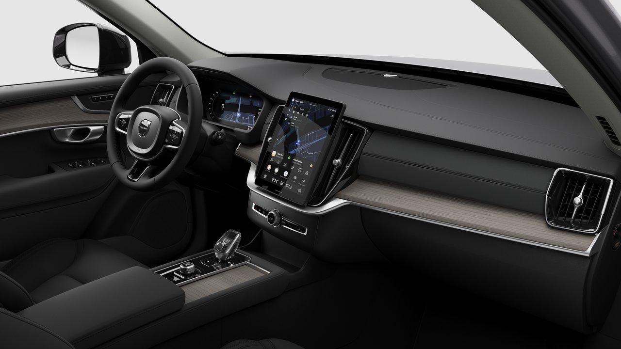 2026 Volvo XC90 Plug-In Hybrid Plus Dark Theme-9