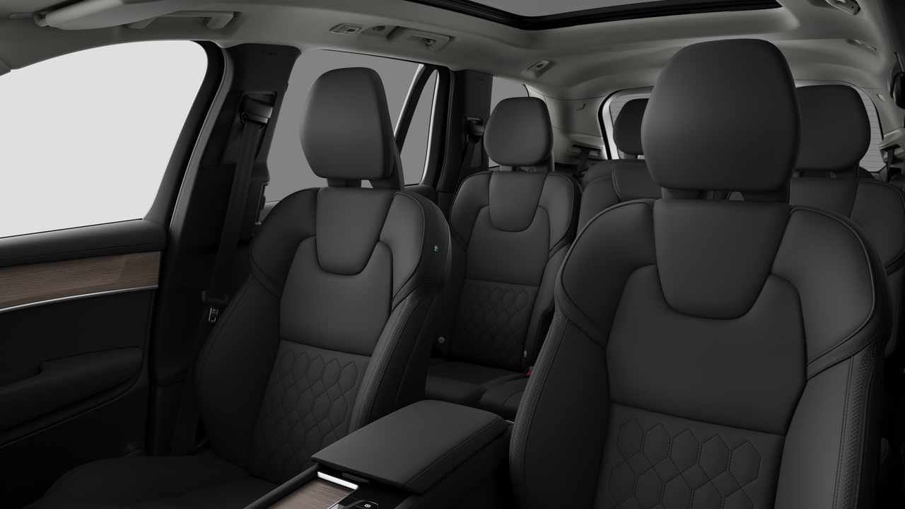 Volvo XC90 Plug-In Hybrid Plus Bright Theme 2026-11