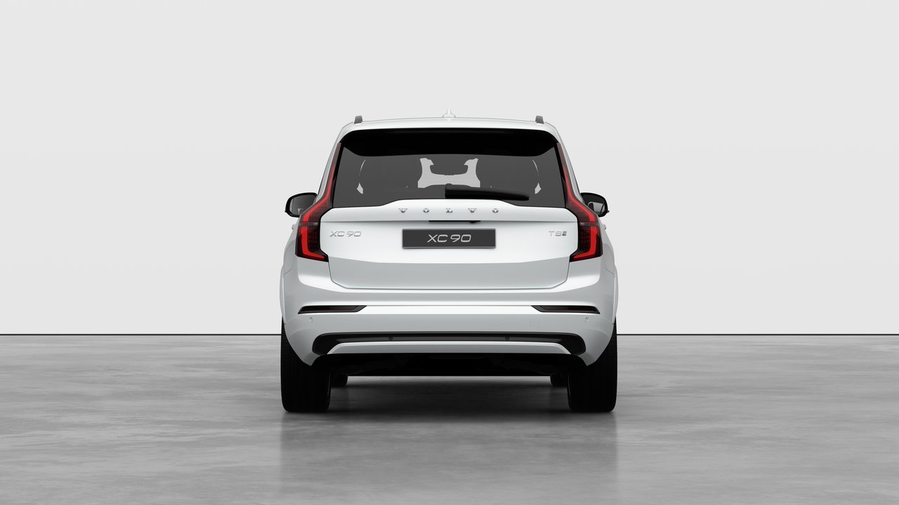 Volvo XC90 Plug-In Hybrid Plus Dark Theme 2026-5