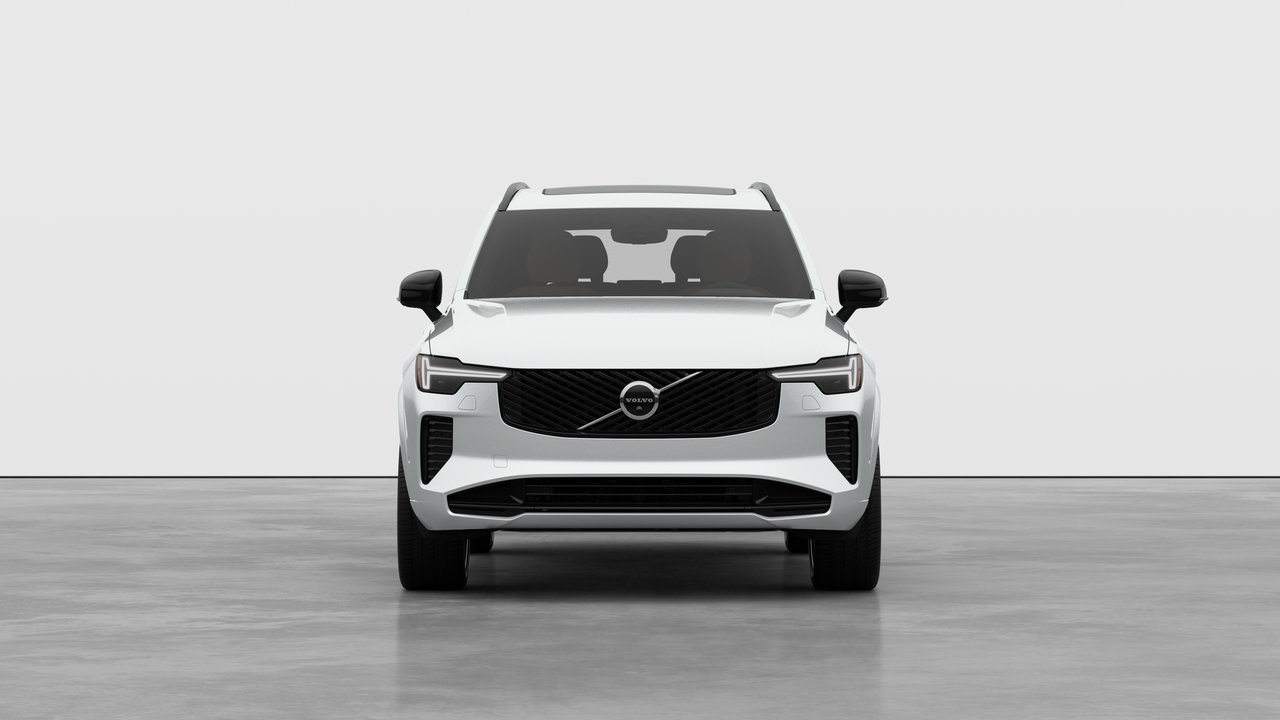 Volvo XC90 Plug-In Hybrid Plus Dark Theme 2026-4