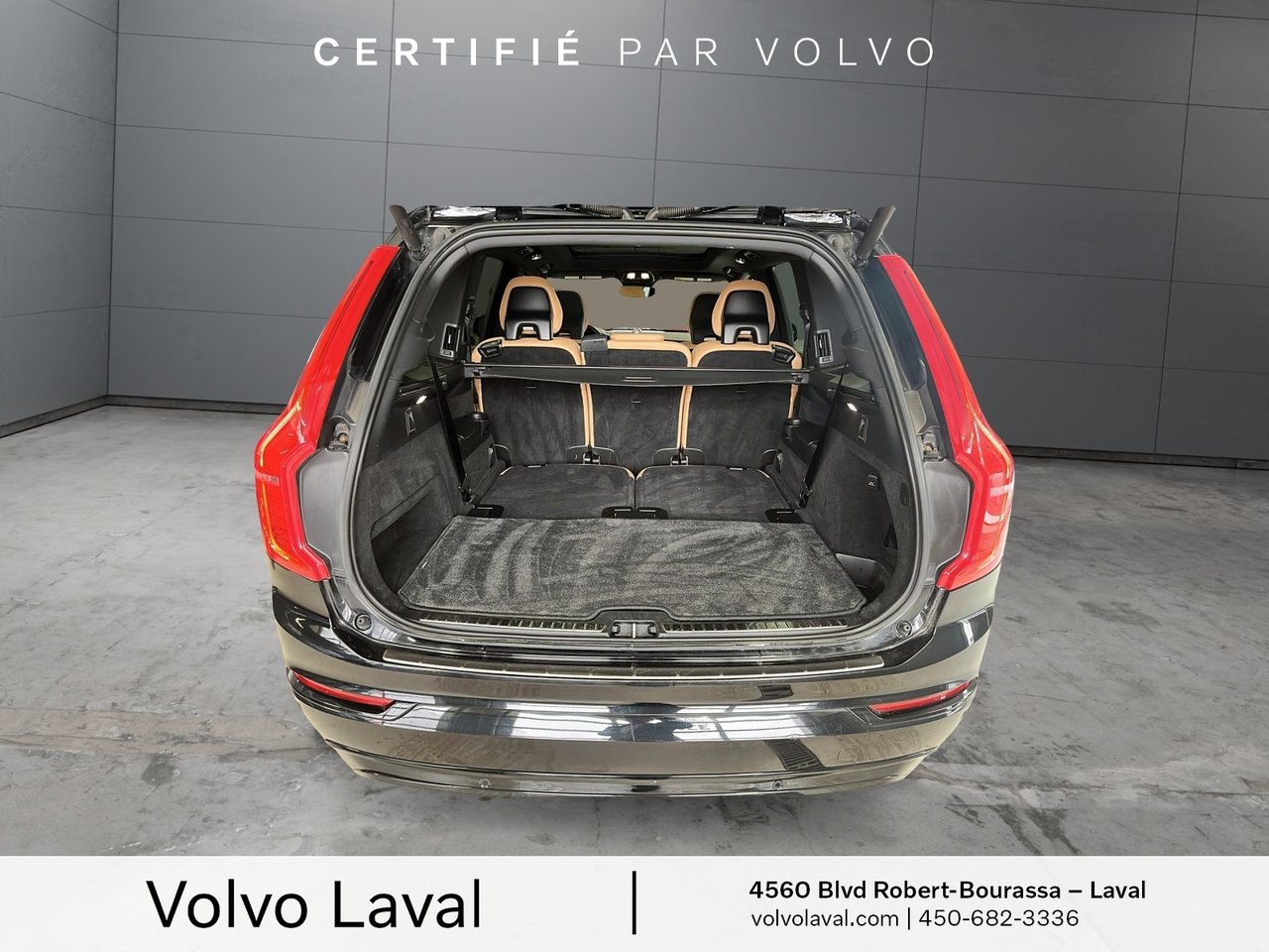 Volvo XC90 Ultimate Dark Theme 2023-19