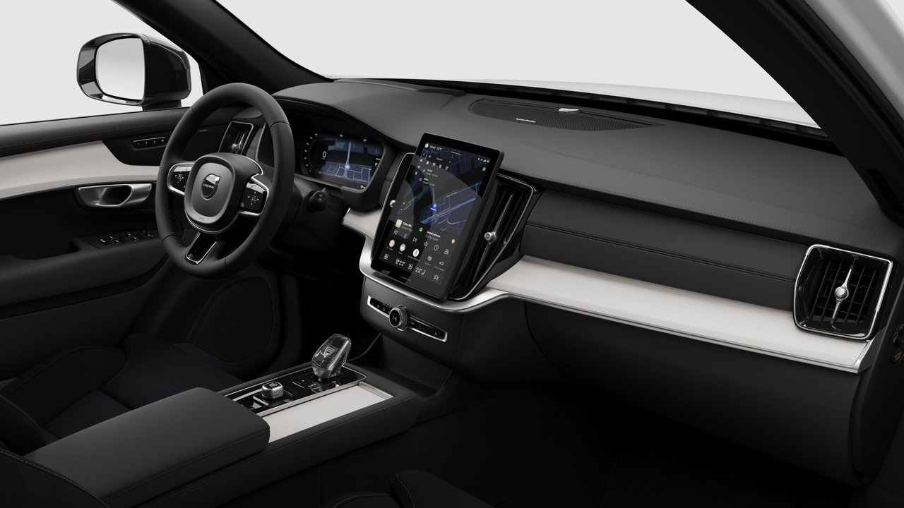 2026 Volvo XC90 Ultra 7-Seater (Dark Theme)-9