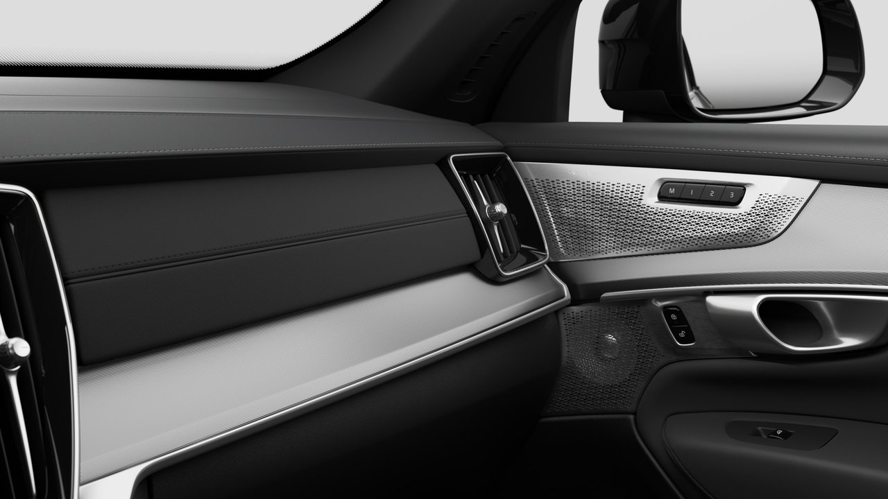 Volvo XC90 Ultra Black Edition 2027-8
