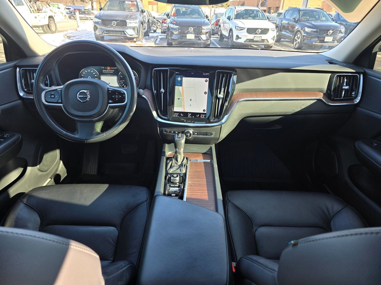 2021 Volvo S60 MOMENTUM-4