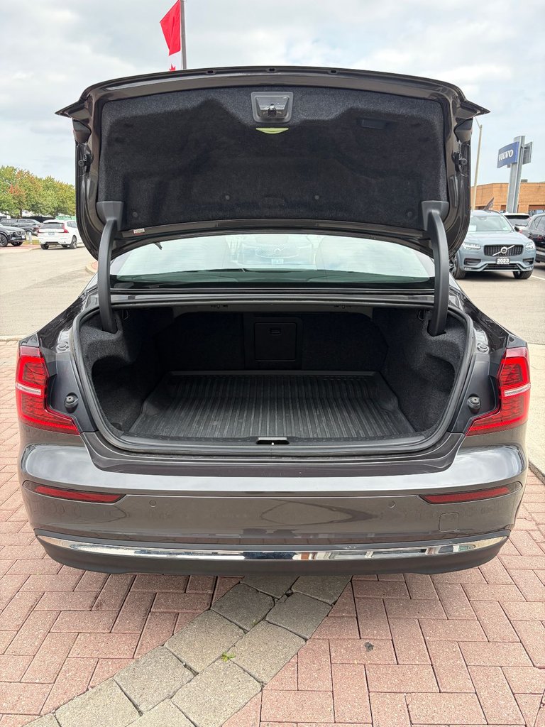 2023 Volvo S60 PLUS BRIGHT THEME-15