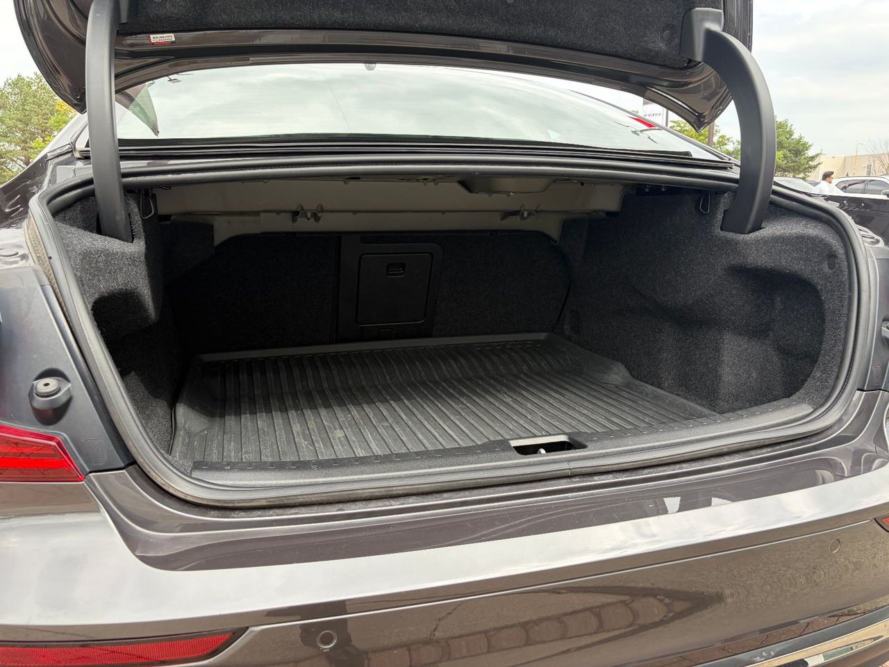 2023 Volvo S60 PLUS BRIGHT THEME-16