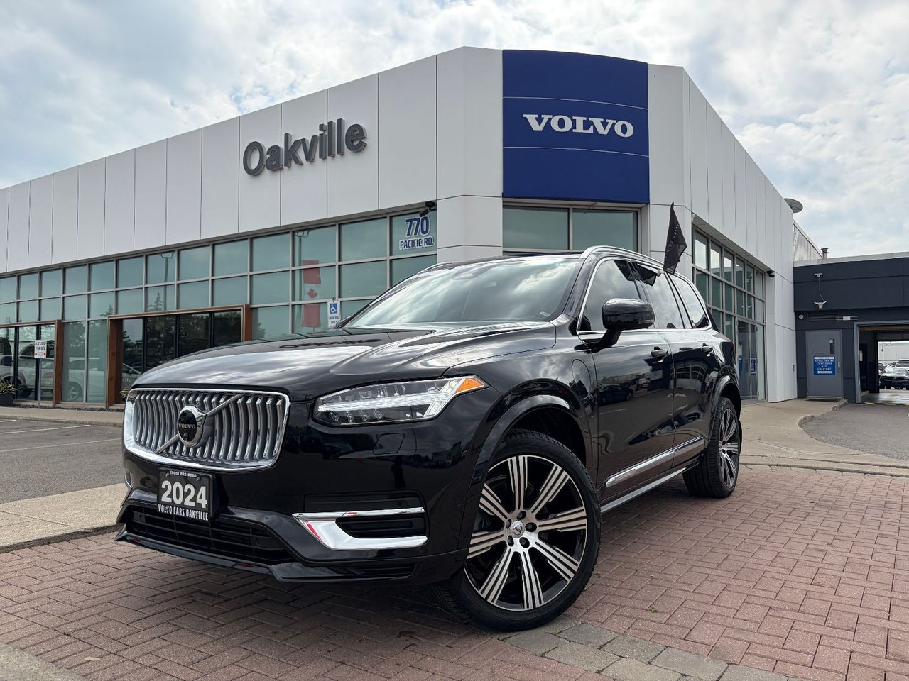 2023 Volvo S60 PLUS BRIGHT THEME-27