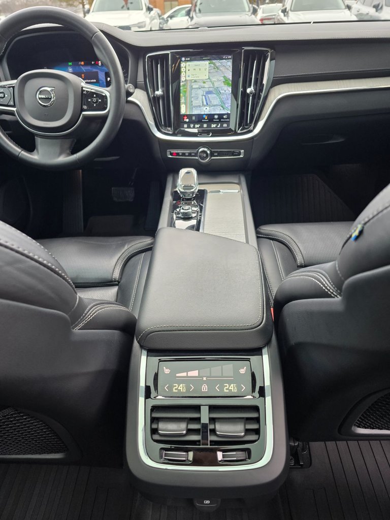 2023 Volvo V60 CROSS COUNTRY ULTIMATE-21