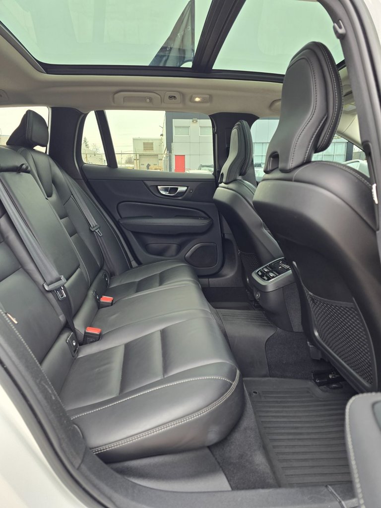 2023 Volvo V60 CROSS COUNTRY ULTIMATE-19