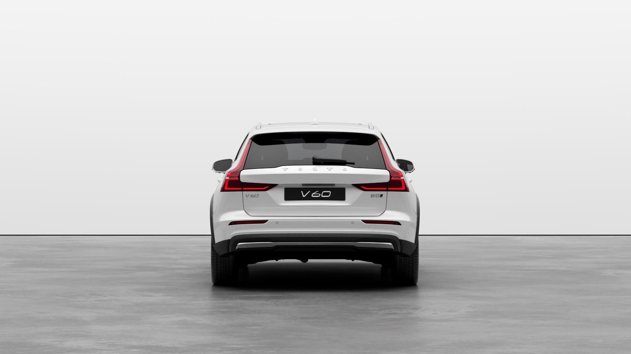 2026 Volvo V60 Cross Country Ultra-3