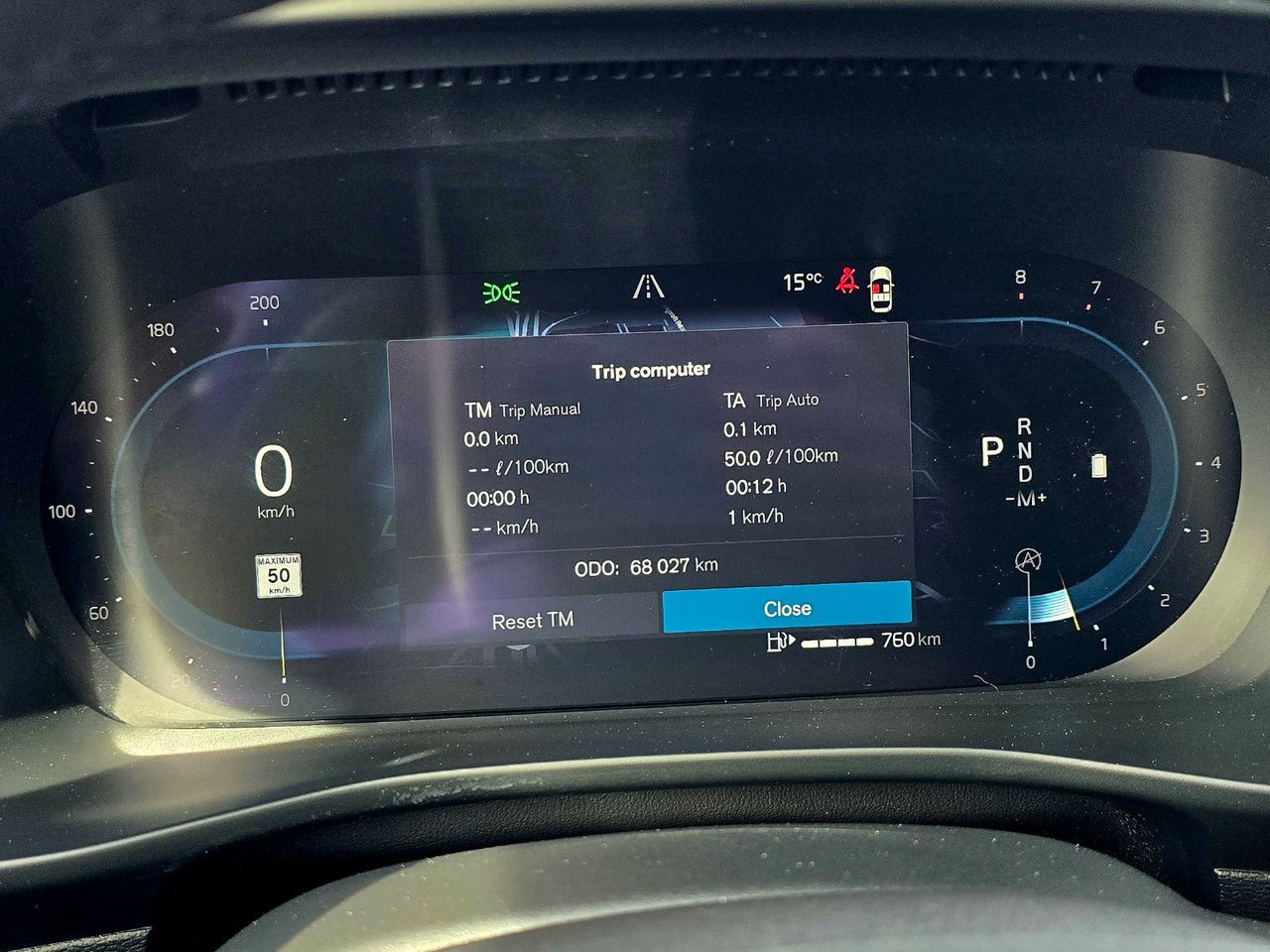 2023 Volvo XC40 PLUS BRIGHT THEME-1