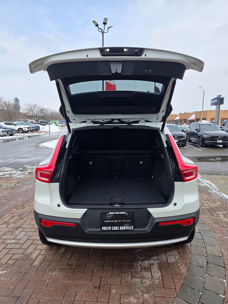 2025 Volvo XC40 CORE BRIGHT THEME-15