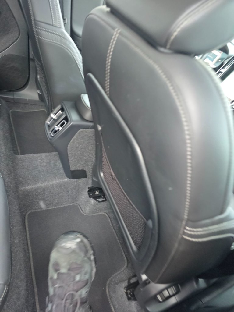 2025 Volvo XC40 CORE BRIGHT THEME-20