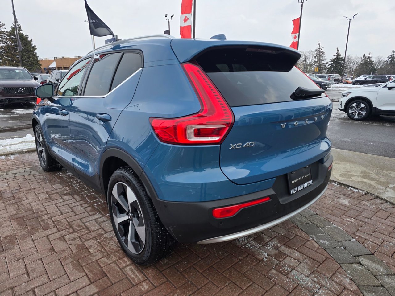 2025 Volvo XC40 PLUS BRIGHT THEME-11