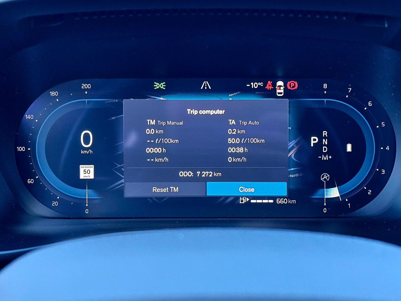 2025 Volvo XC40 PLUS BRIGHT THEME-1