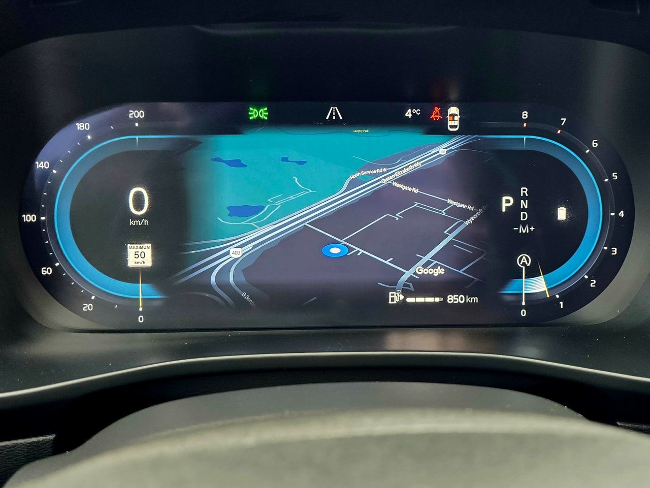 2025 Volvo XC40 CORE BRIGHT THEME-26