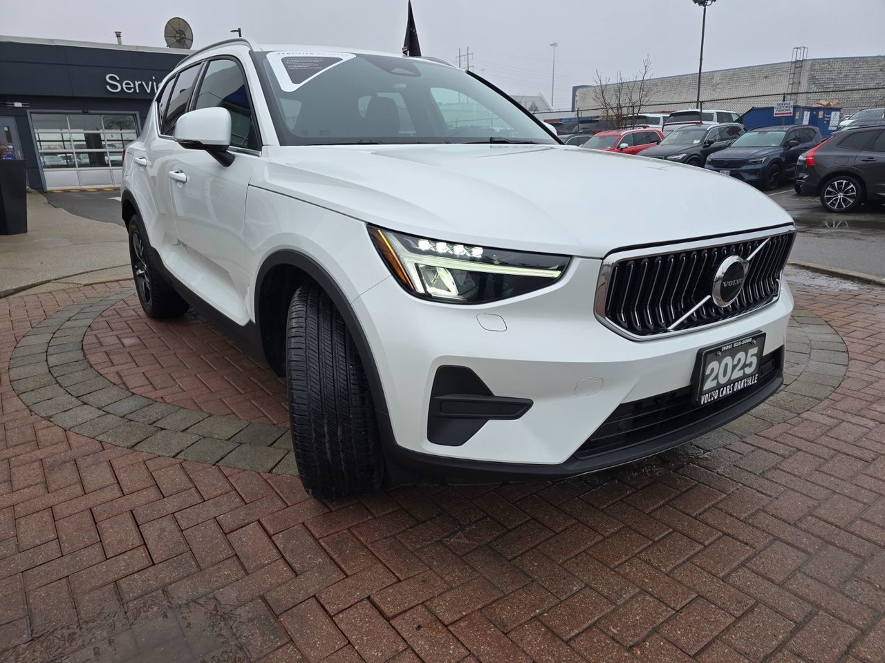 2025 Volvo XC40 CORE BRIGHT THEME-5