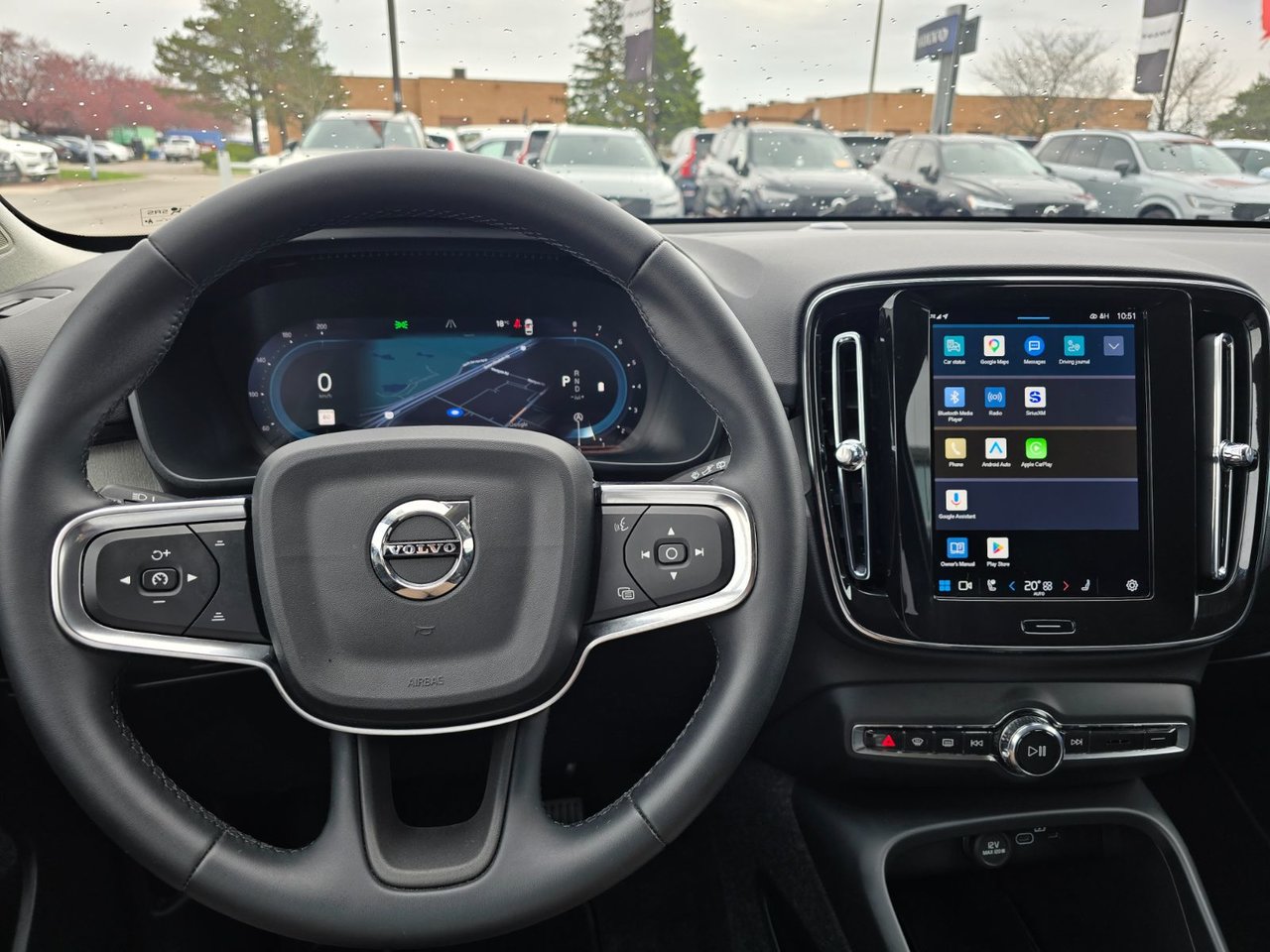 2025 Volvo XC40 CORE BRIGHT THEME-25