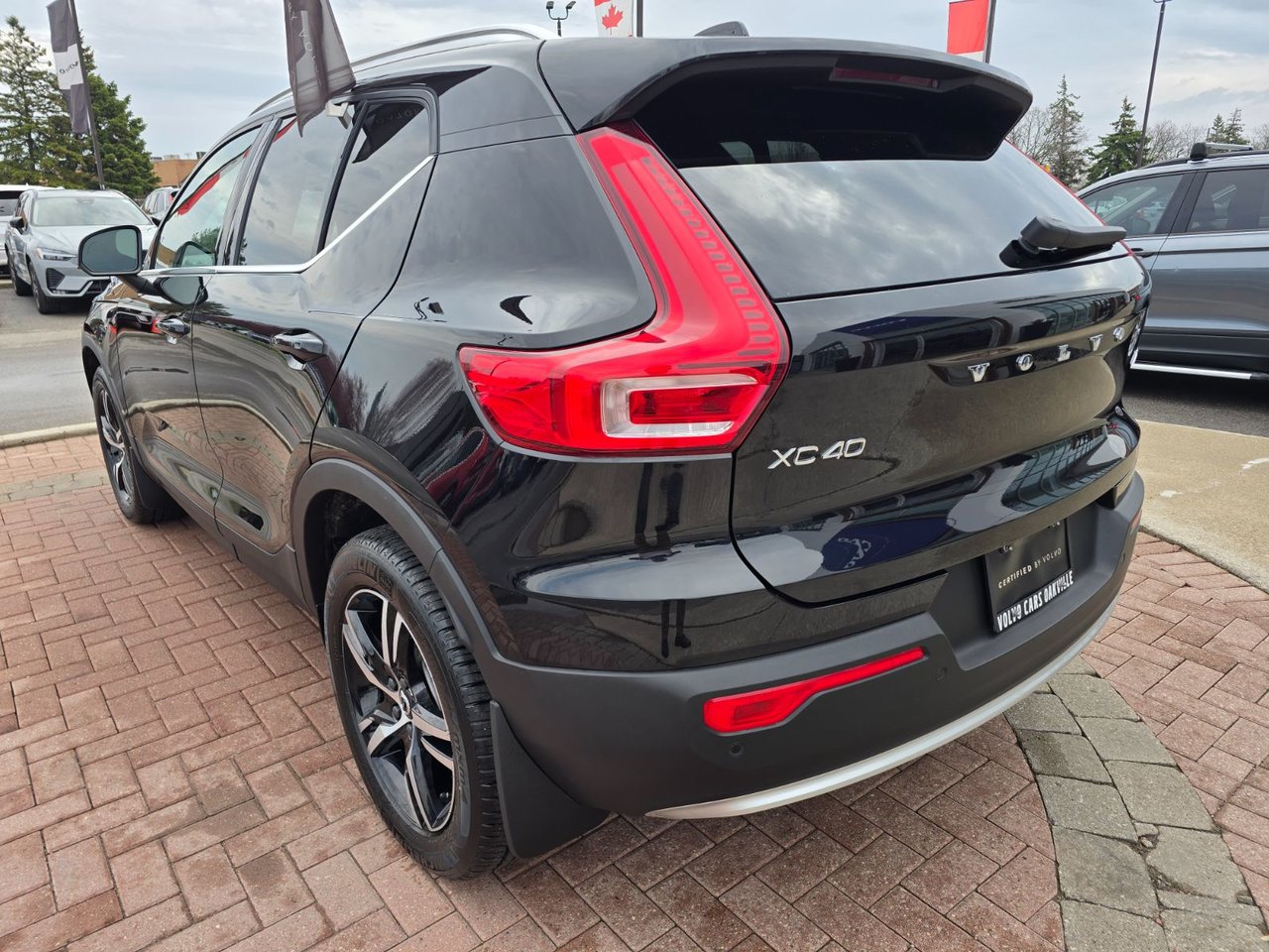 2025 Volvo XC40 CORE BRIGHT THEME-11