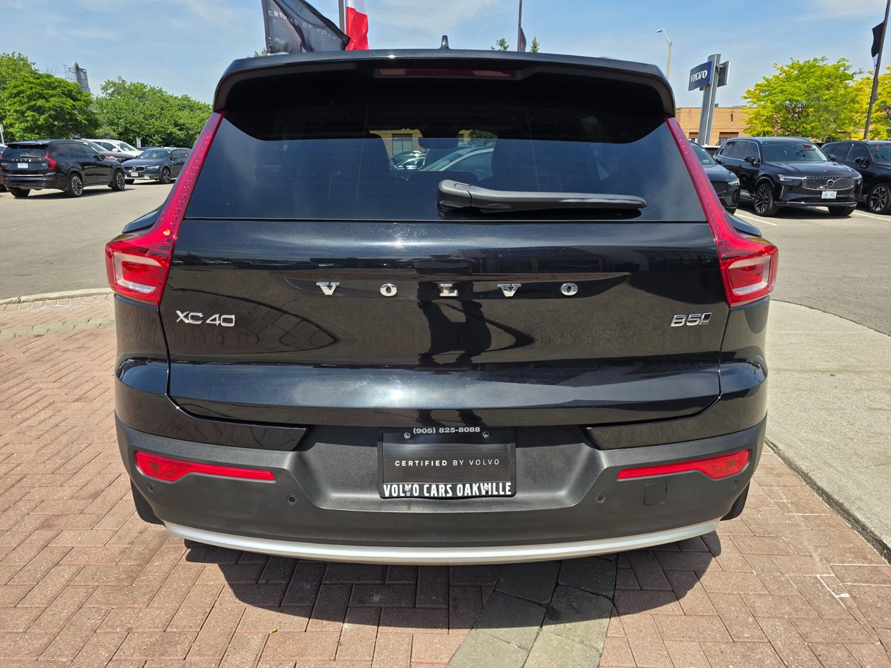 2025 Volvo XC40 CORE BRIGHT THEME-13