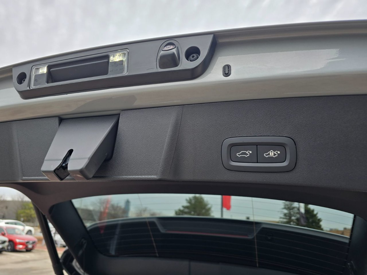 2025 Volvo XC40 CORE BRIGHT THEME-17