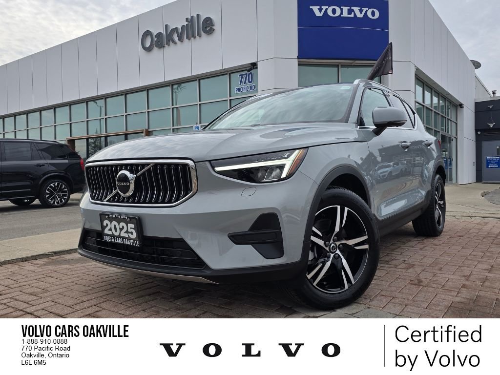2025 Volvo XC40 CORE BRIGHT THEME-0