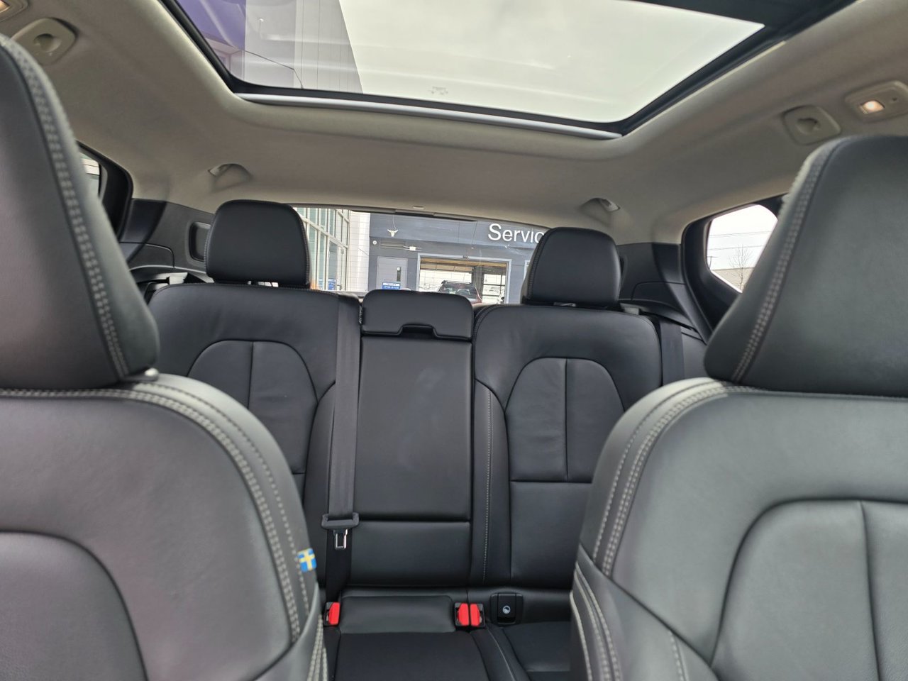 2025 Volvo XC40 CORE BRIGHT THEME-8