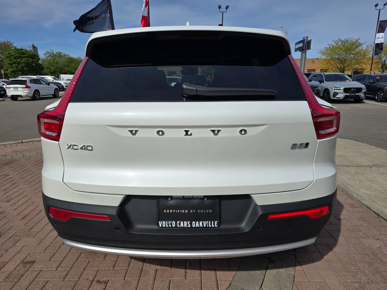 2025 Volvo XC40 CORE BRIGHT THEME-13