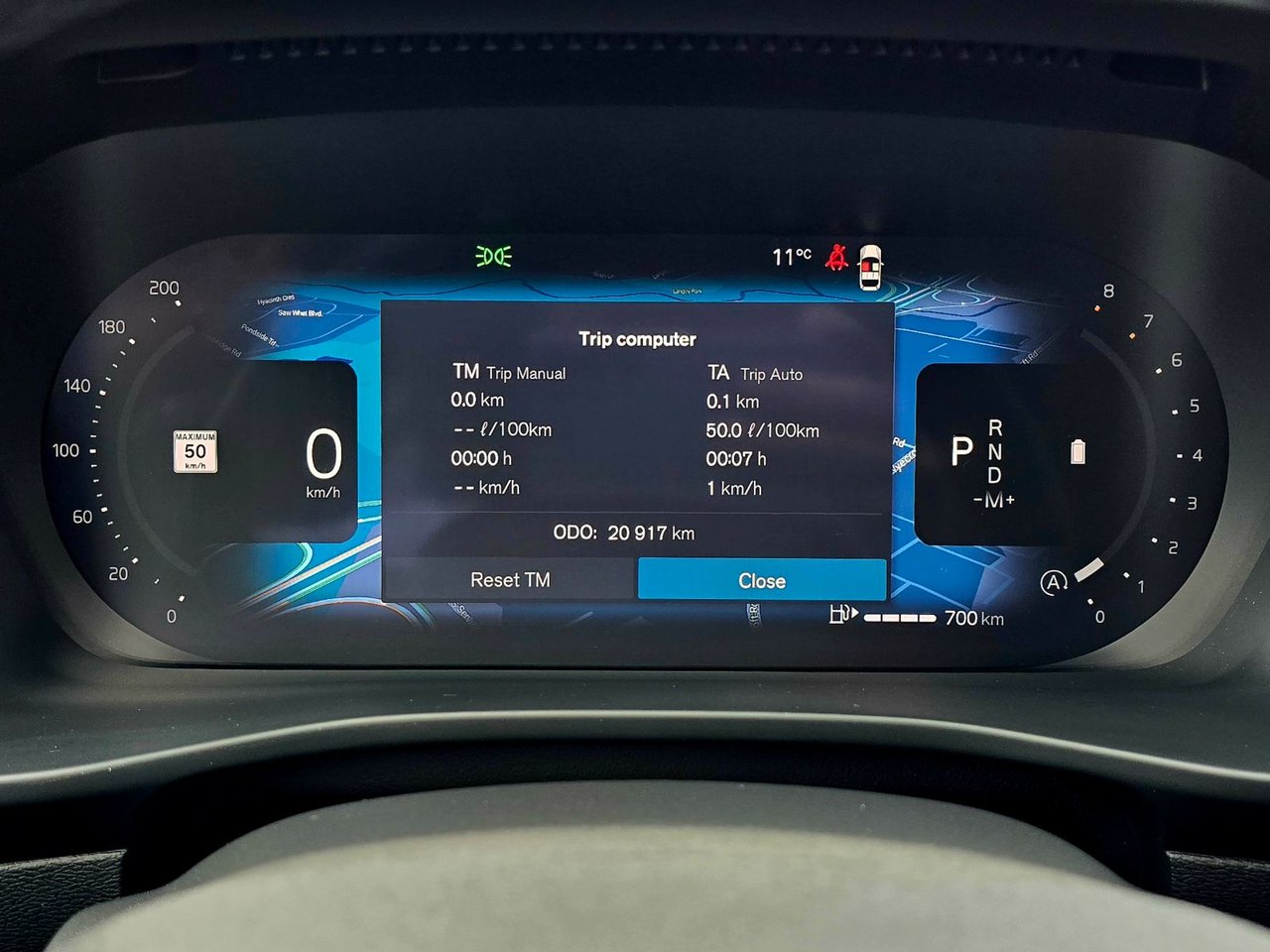 2025 Volvo XC40 CORE BRIGHT THEME-1