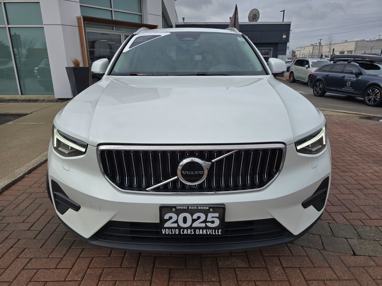 2025 Volvo XC40 CORE BRIGHT THEME-3