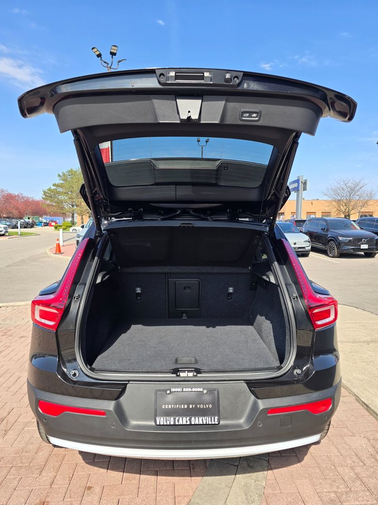 2025 Volvo XC40 CORE BRIGHT THEME-15