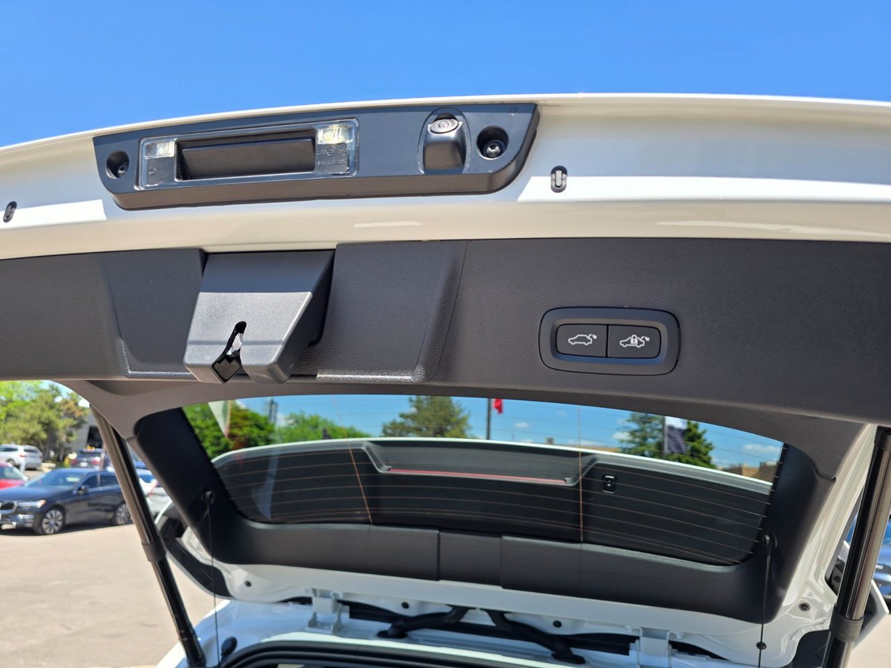 2025 Volvo XC40 CORE BRIGHT THEME-16