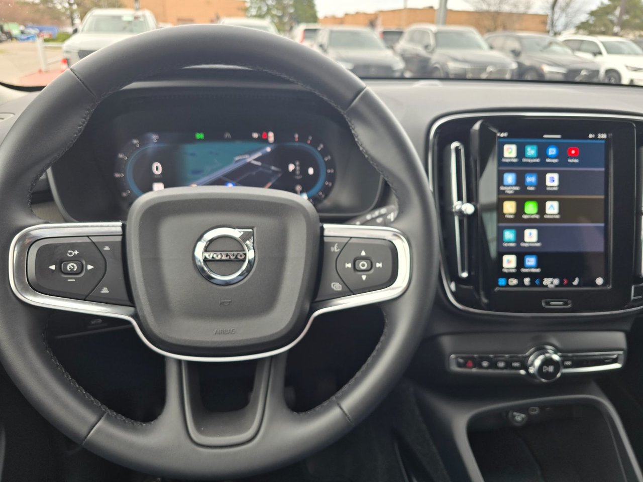 2025 Volvo XC40 CORE BRIGHT THEME-4