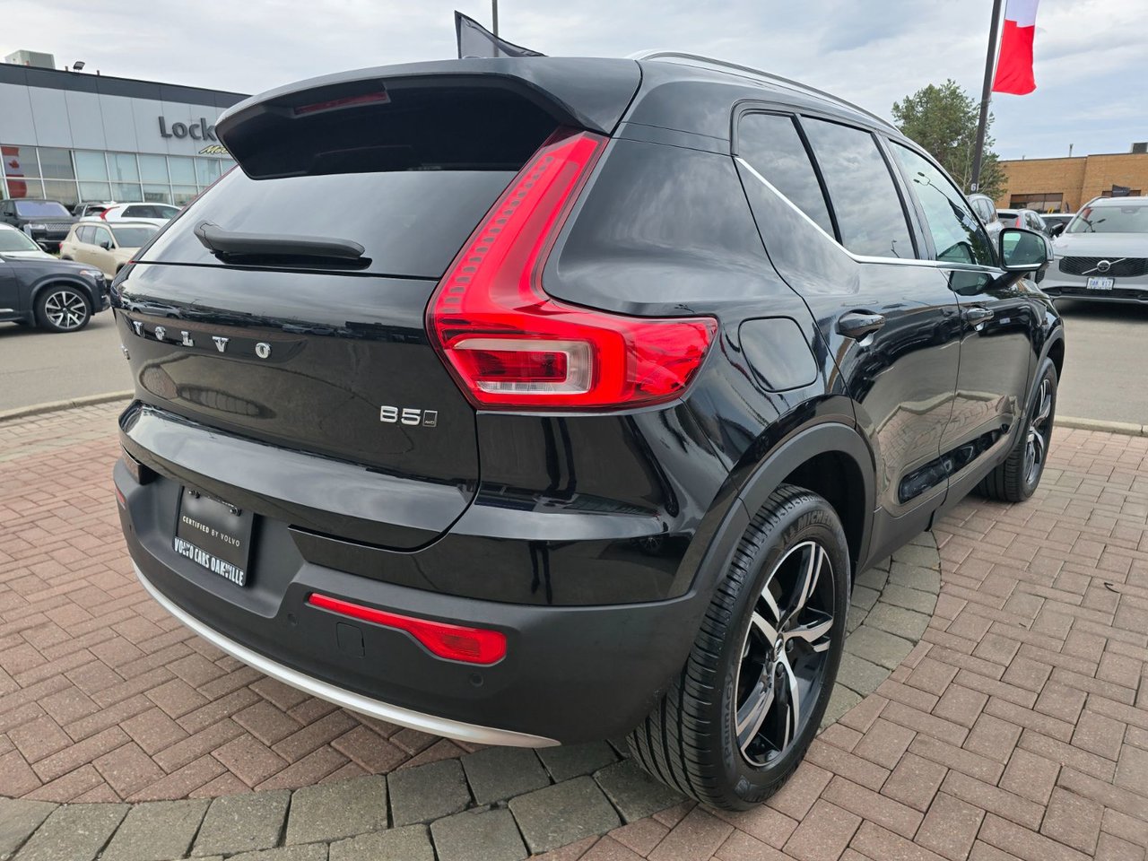 2025 Volvo XC40 CORE BRIGHT THEME-14