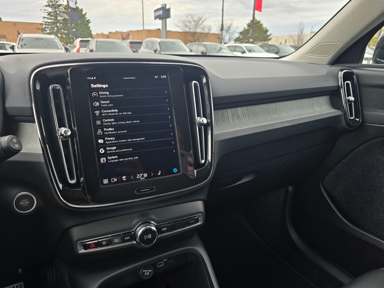 2025 Volvo XC40 CORE BRIGHT THEME-26