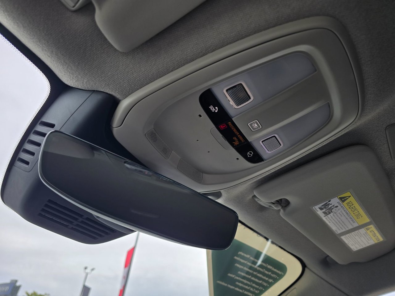 2025 Volvo XC40 CORE BRIGHT THEME-26