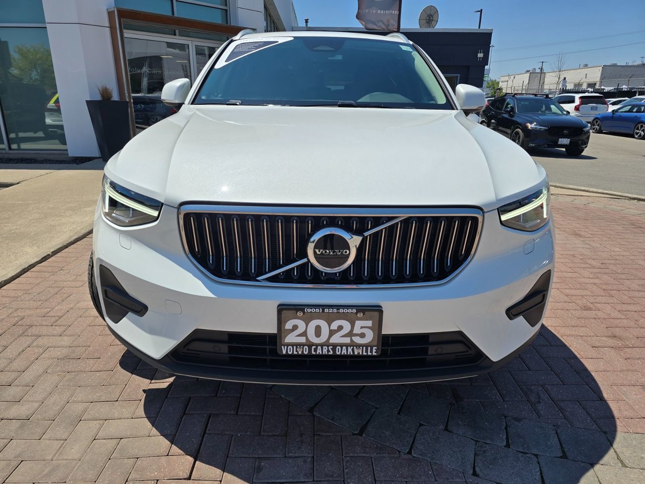 2025 Volvo XC40 CORE BRIGHT THEME-3