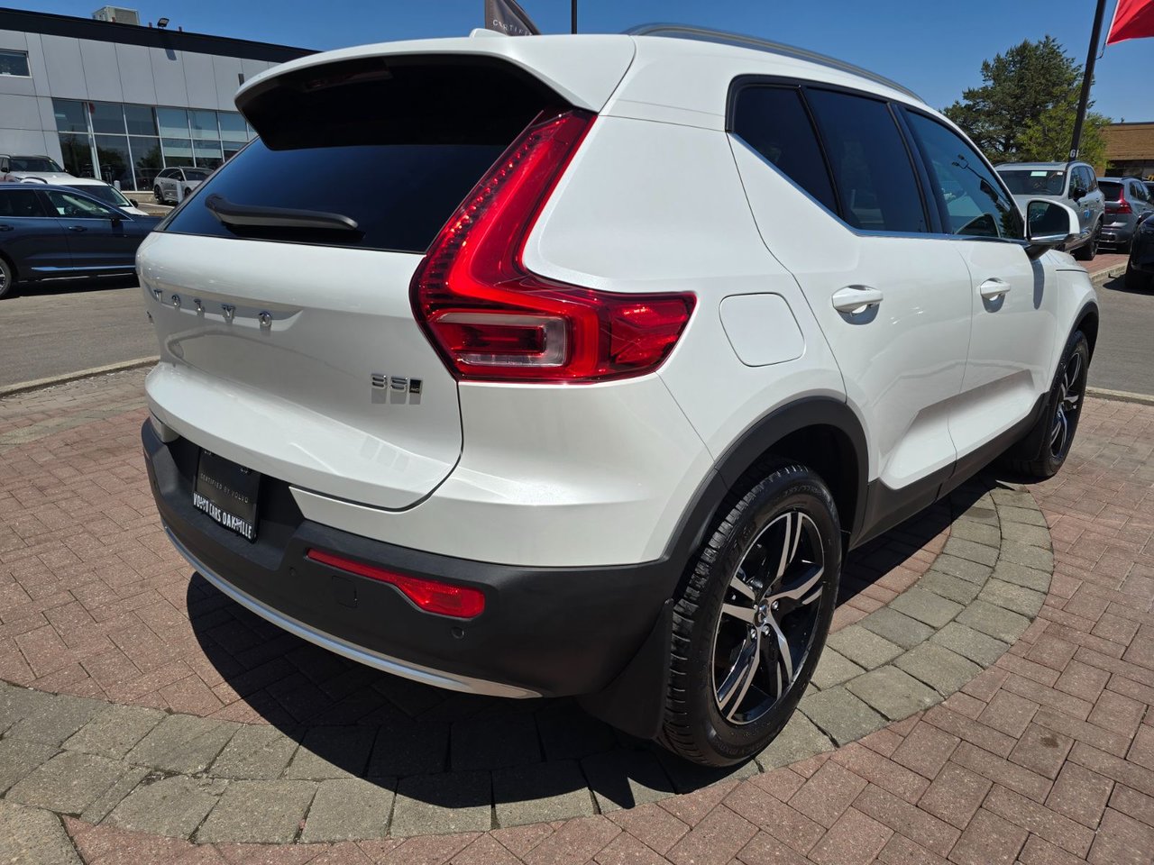 2025 Volvo XC40 CORE BRIGHT THEME-14
