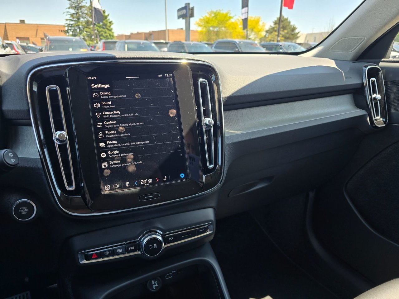 2025 Volvo XC40 CORE BRIGHT THEME-26